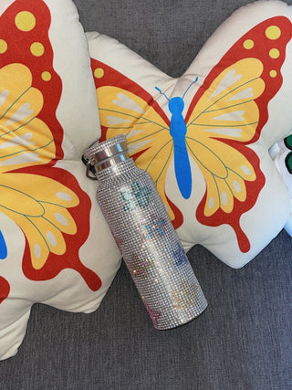 COLLINA STRADA - RHINESTONE WATER BOTTLE / RAINBOW FLOWER