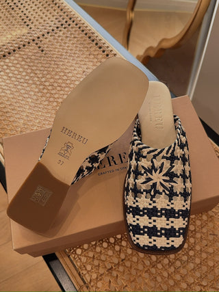 HEREU WOVEN MULE