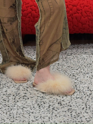 SLEEPER - POM SLIDES WITH FEATHERS / CREAM