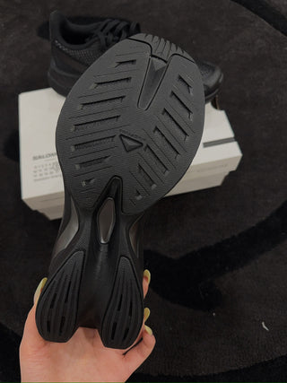 MM6 Maison Margiela X SALOMON SNEAKERS / BLACK PEWTER AND SILVER
