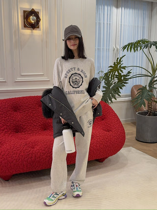 Sporty & Rich - California Emblem Soft Sweatpant in Gray
