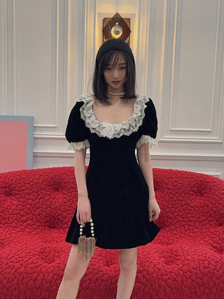 FOR LOVE & LEMONS - La Vie En Bow Velvet Mini Dress in Black