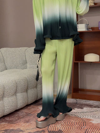 ROWEN ROSE - Pleated Pants in Green