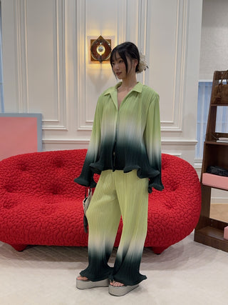 ROWEN ROSE - Pleated Long Sleeves Shirt in Green