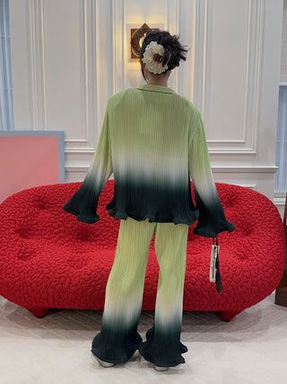 ROWEN ROSE - Pleated Pants in Green