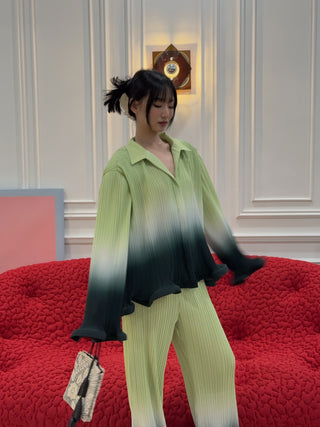 ROWEN ROSE - Pleated Long Sleeves Shirt in Green