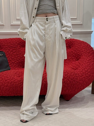 THE MANNEI - Pants in White
