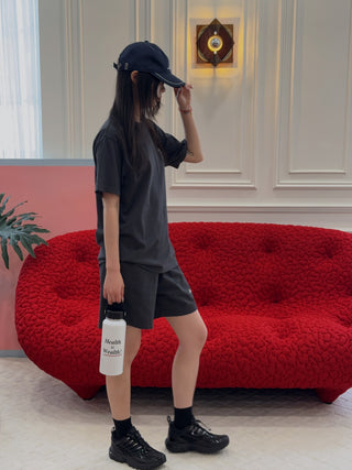 SPORTY & RICH - Stallion T-Shirt in Faded Black