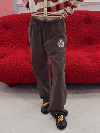 Sporty & Rich - NY Crest Embroidered Wide Sweatpant in Chocolate