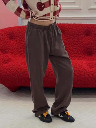 Sporty & Rich - NY Crest Embroidered Wide Sweatpant in Chocolate