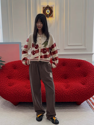Sporty & Rich - NY Crest Embroidered Wide Sweatpant in Chocolate