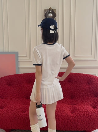 SPORTY & RICH - Serif Logo Anae Skirt in White